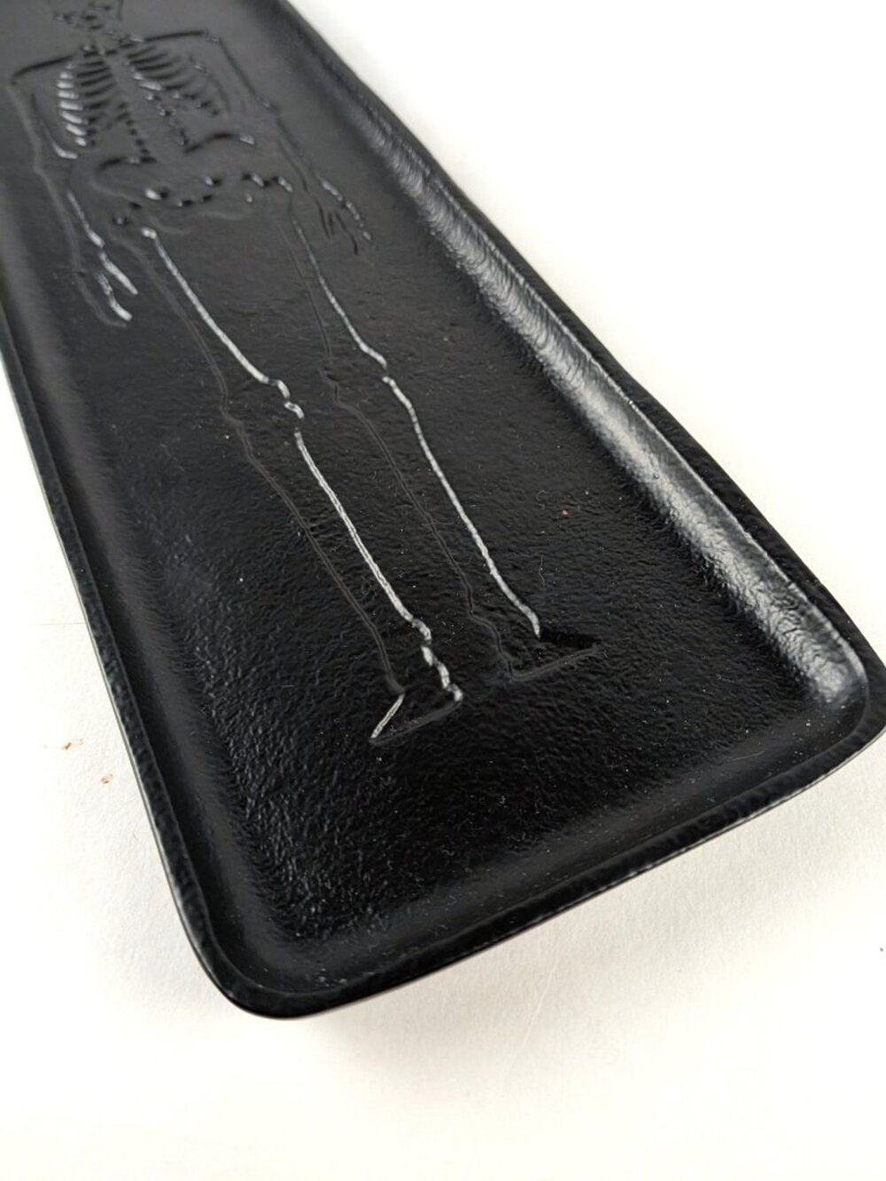 Black Cast Iron Skeleton Tray - Picture 4 of 8